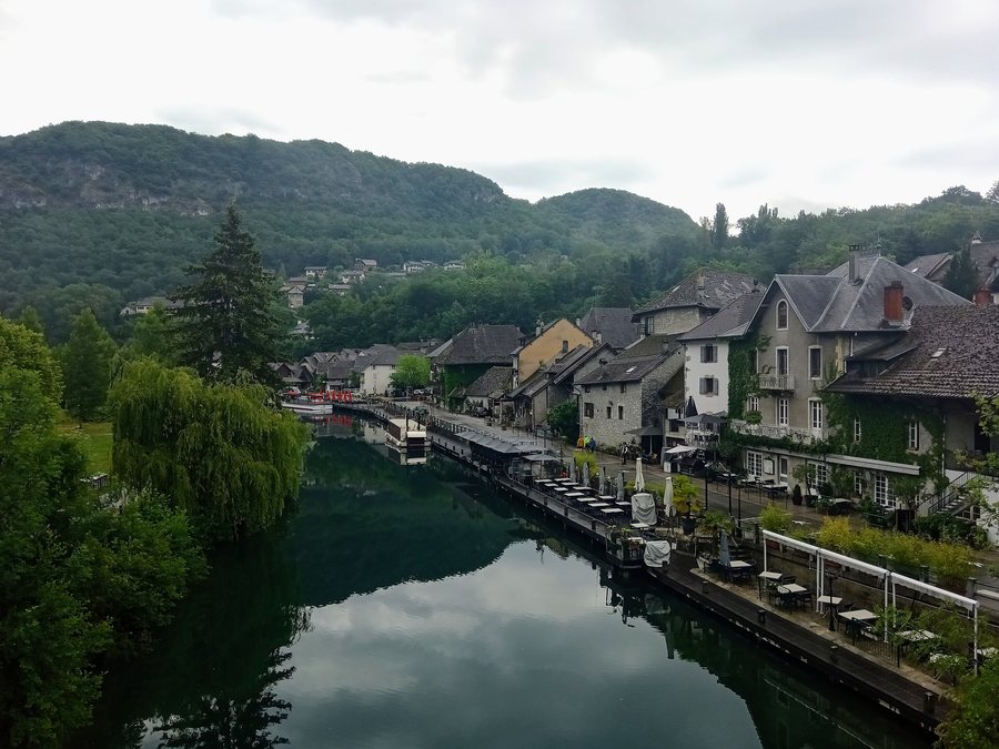 File:Chanaz passerelle.jpg