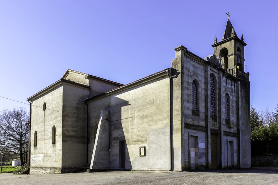 File:Igrexa nova de Tamallancos.jpg