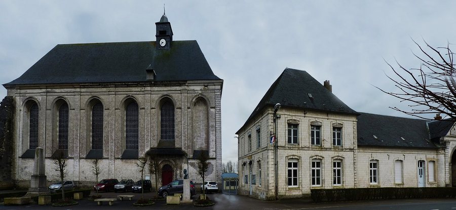 File:Licques vestiges de l'abbaye (panoramique).jpg