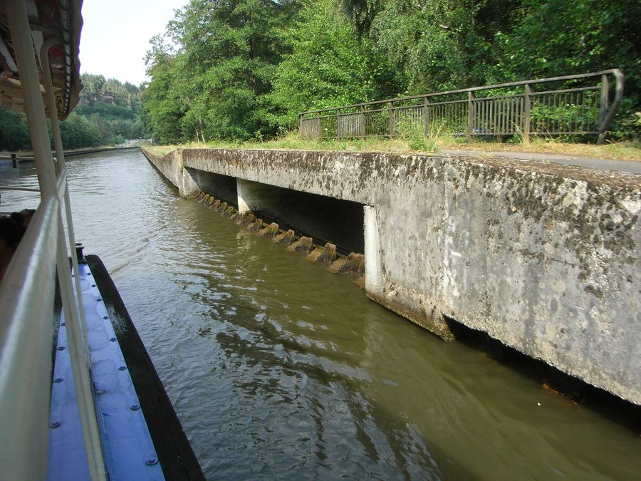 File:Arzviller plan incliné 03.jpg