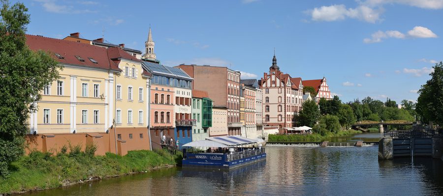 Klein-Venedig in Opole (Oppeln) mit Wasserlauf und historischen Gebäuden