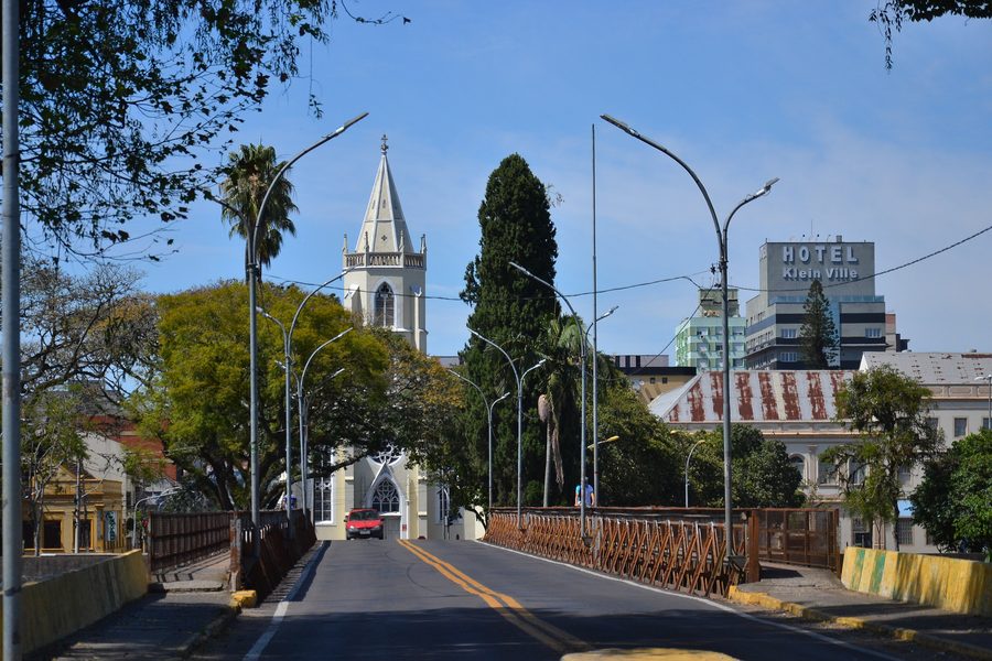 Protected Ponte 25 de Julho with the Igreja Matriz in the background in São Leopoldo