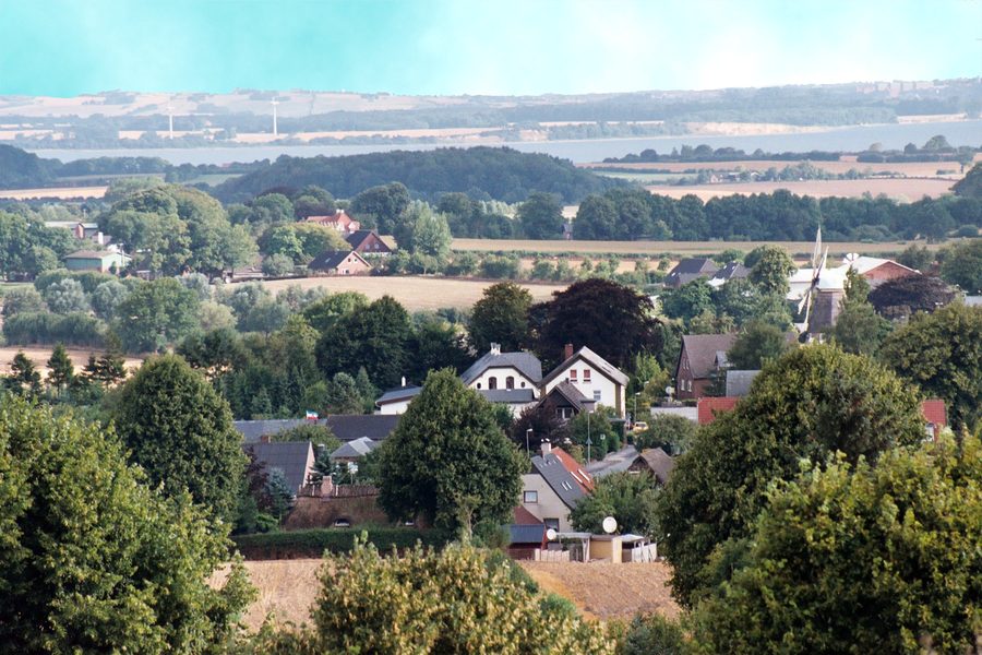 View from the Bismarck Tower over Nübelfeld and the surroundings of Quern