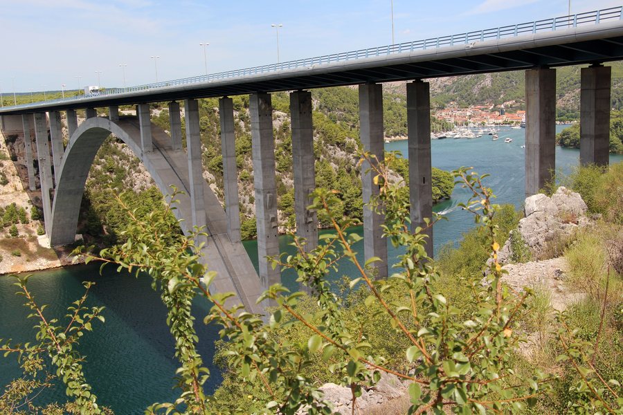 File:Lozovac - Most Krka (49013240922).jpg