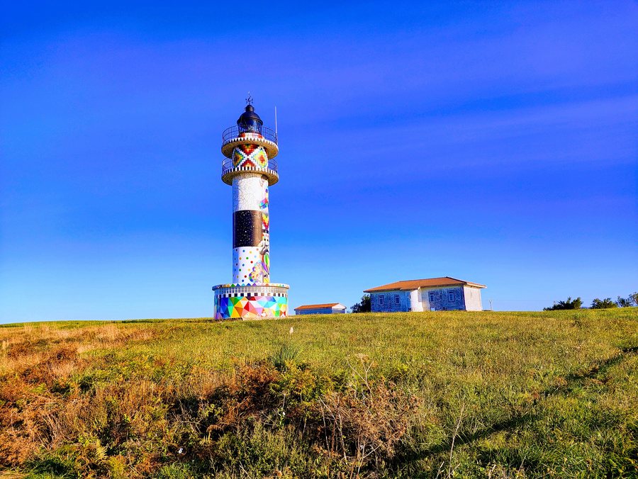 File:Faro de Ajo 3.jpg