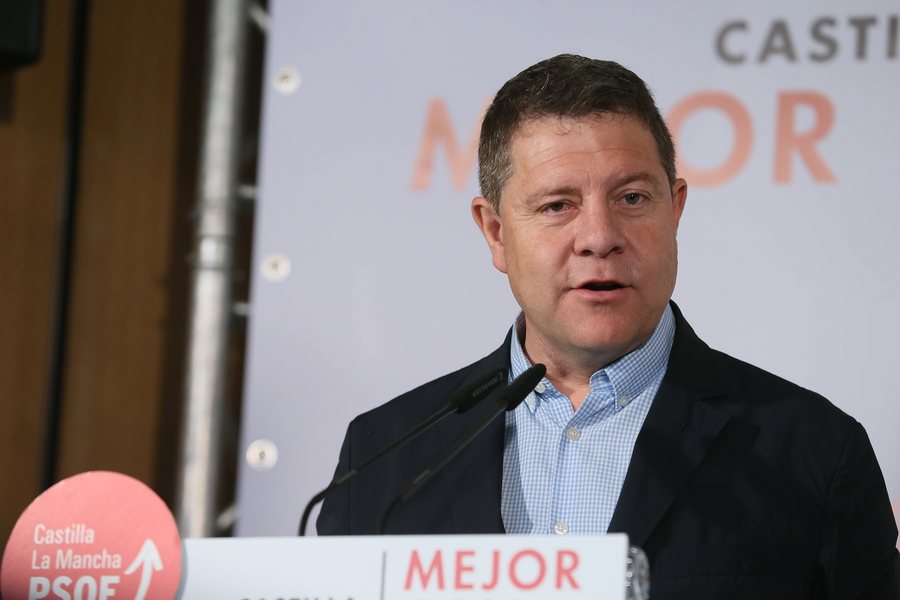 File:Encuentro con la asociación de mujeres en el Provencio (40850745723).jpg