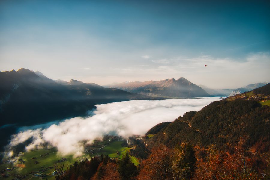 Lake Thun with morning mist