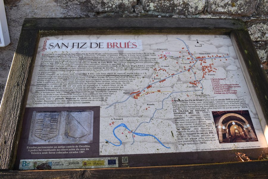 File:Brués, Boborás - panel informativo 1.jpg