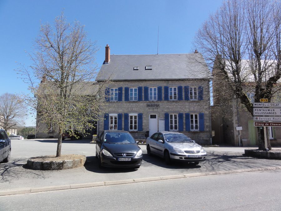 Town hall of Charensat (Puy-de-Dôme)
