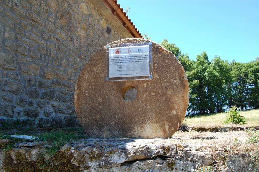 File:Molino de Orzales.4.jpg