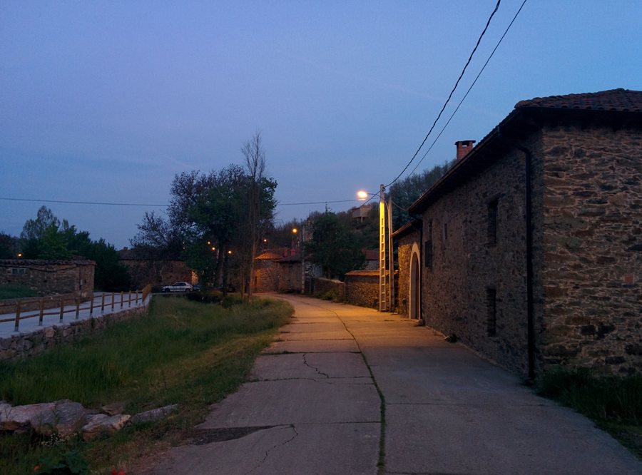 File:Callejo de Ordás 01.jpg