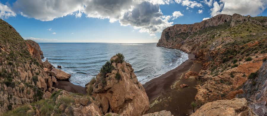 File:Playa de la Cola del Caballo in La Unión, Murcia, Spain, 2022 January - 2.jpg