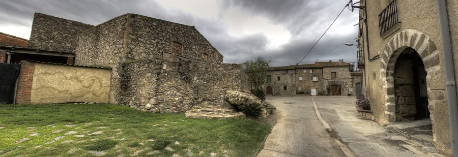 Fortified enclosure of Vilacolum