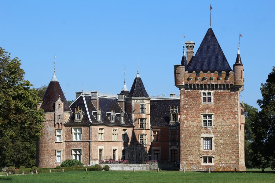 File:Château Loriol Confrançon 25.jpg