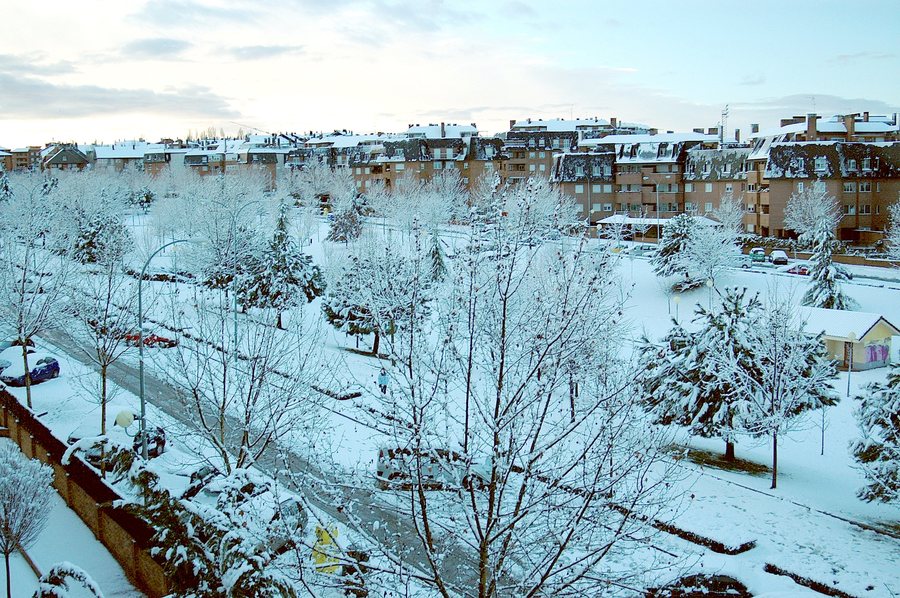 File:Nevada en Majadahonda (Comunidad de Madrid) 01.jpg