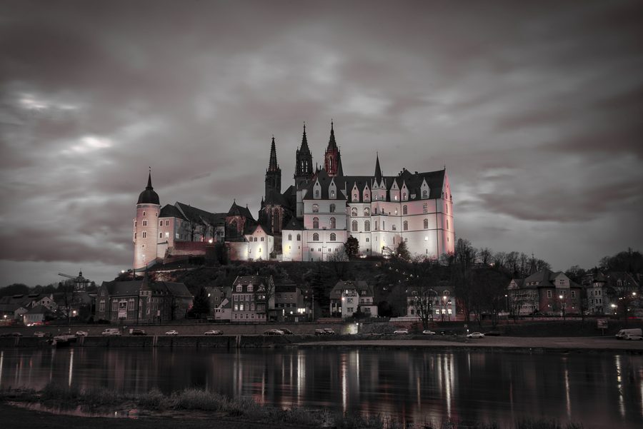 Albrechtsburg in the center of Meißen
