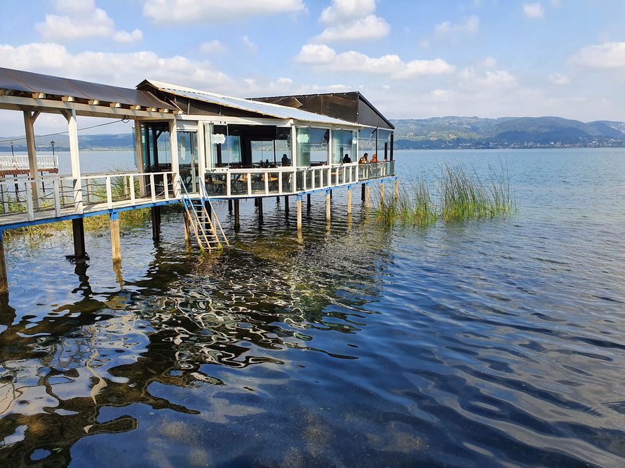 Restaurant on Sapanca Lake
