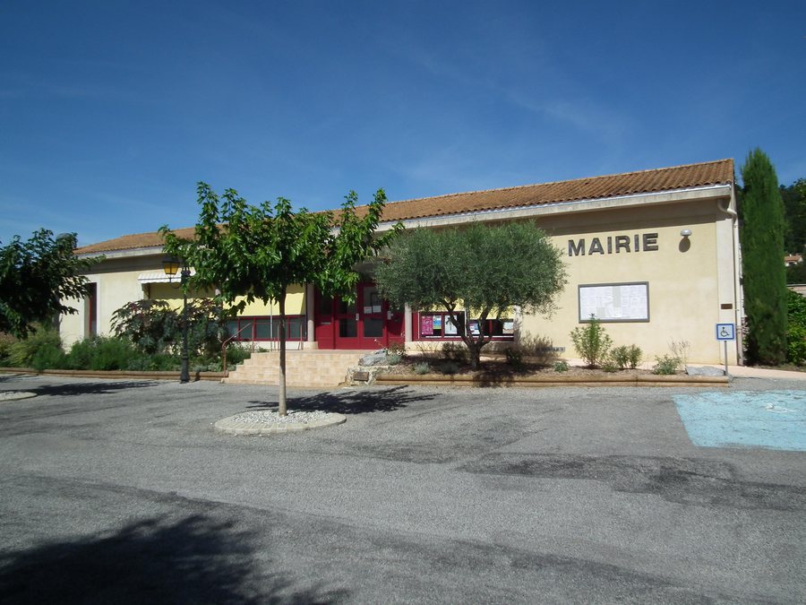 File:Mairie Eurre 2011-08-12-069.jpg