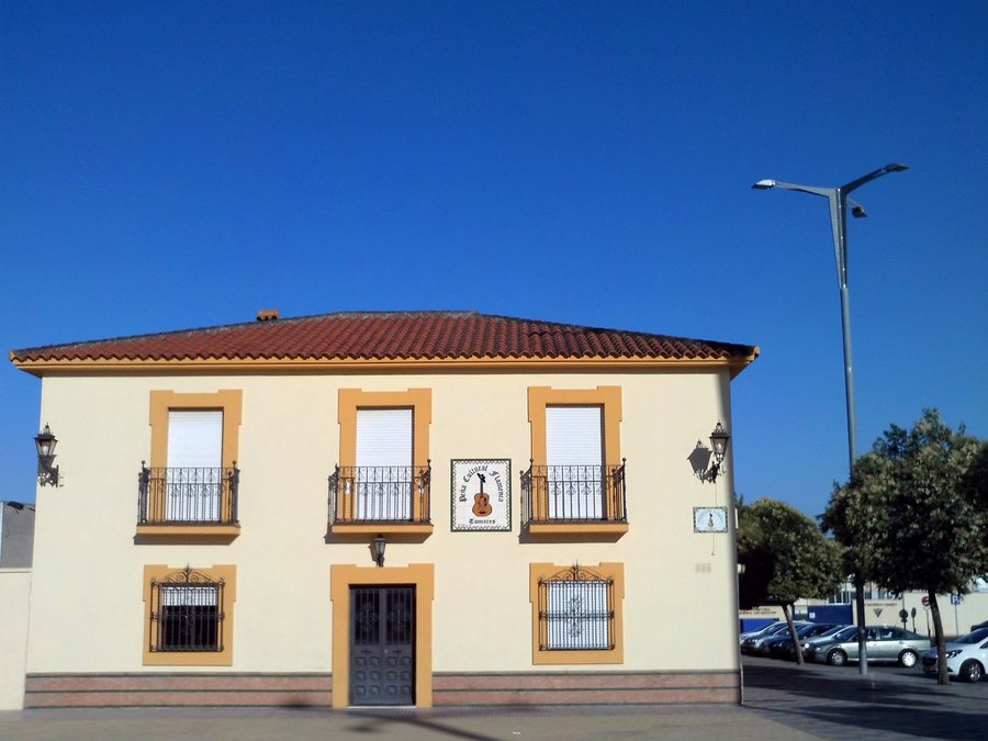 File:Asociación Cultural Flamenca de Tomares.jpg