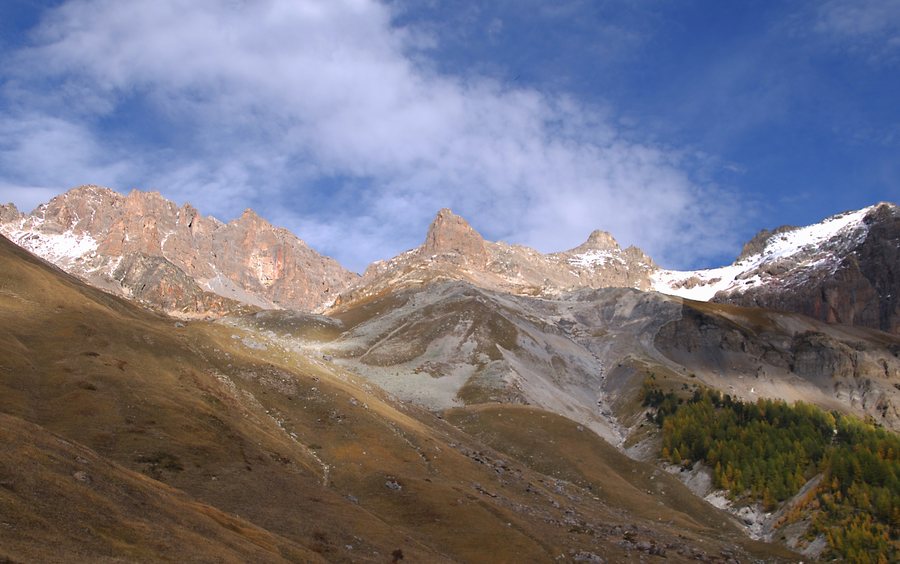 File:38740 Chantelouve, France - panoramio.jpg
