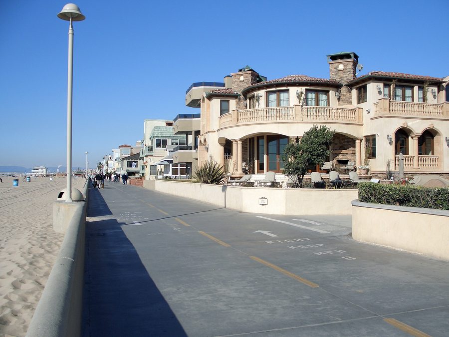The Strand beachfront path at 6th Street in Hermosa Beach, California