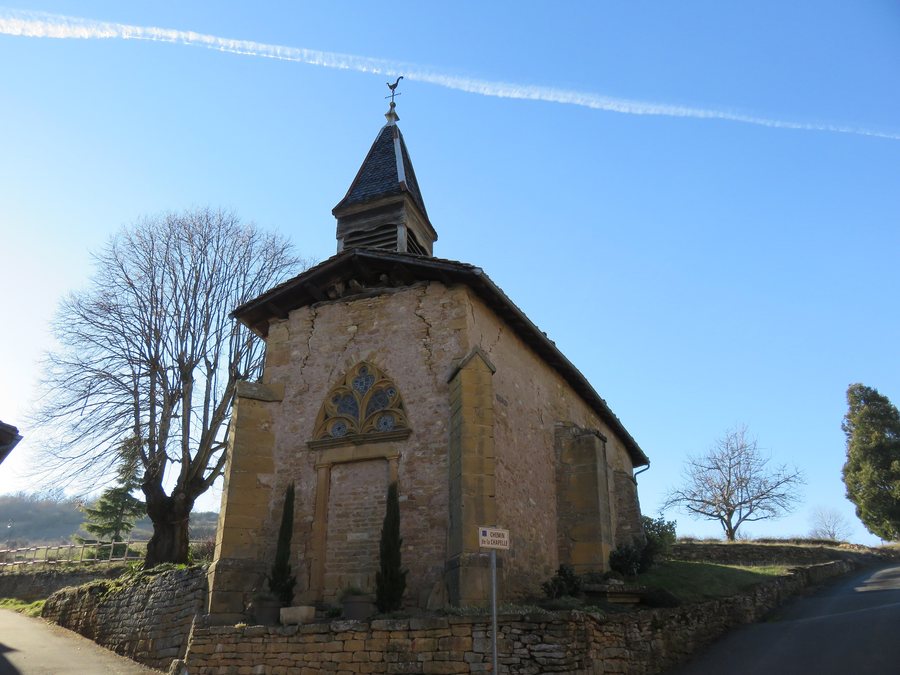 File:Ville-sur-Jarnioux - Chapelle Saint-Clair 4 (fév 2019).jpg