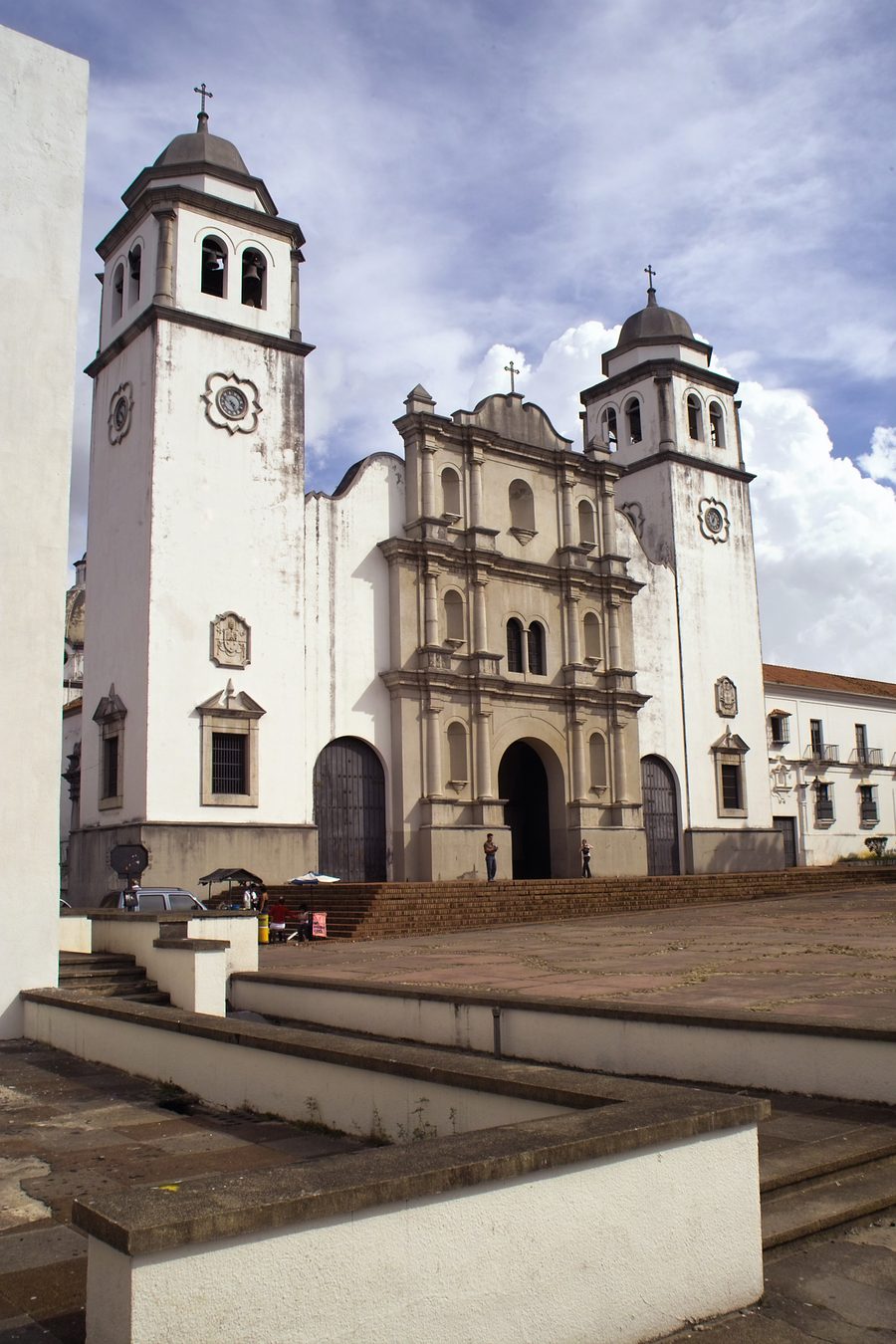 Außenansicht der Kathedrale von San Cristóbal im Bundesstaat Táchira, Venezuela