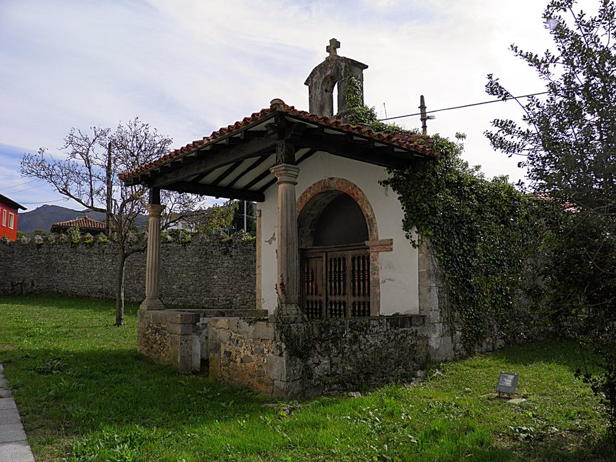 File:Duesos, Caravia Baja, Caravia, Asturias.jpg