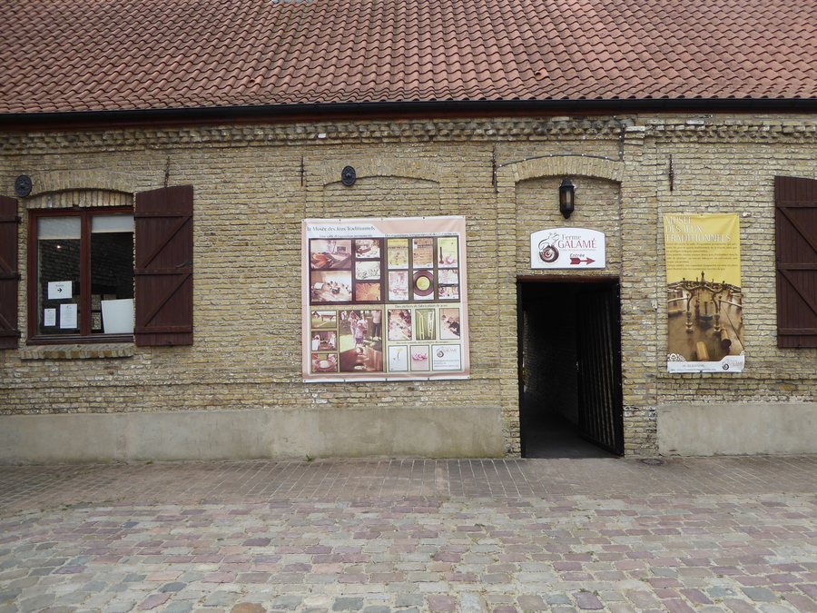 File:Loon-Plage musée des jeux traditionnels (1).JPG