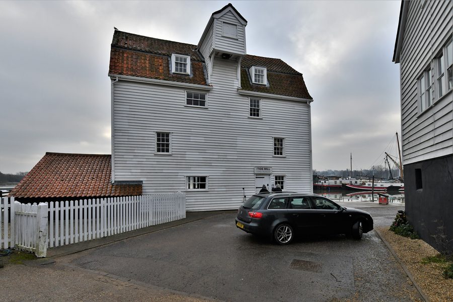 Woodbridge Tide Mill am River Deben in Suffolk
