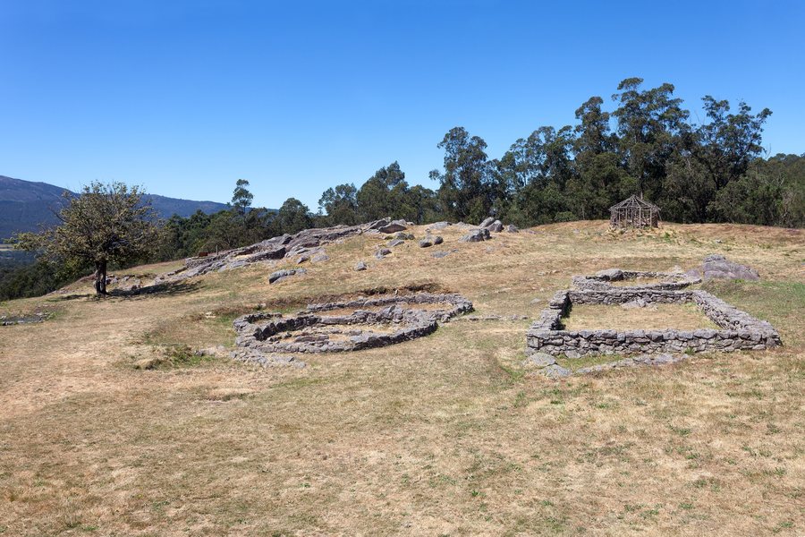 File:2016 Castrolandín. Cuntis. Cuntis. Galiza-331.jpg