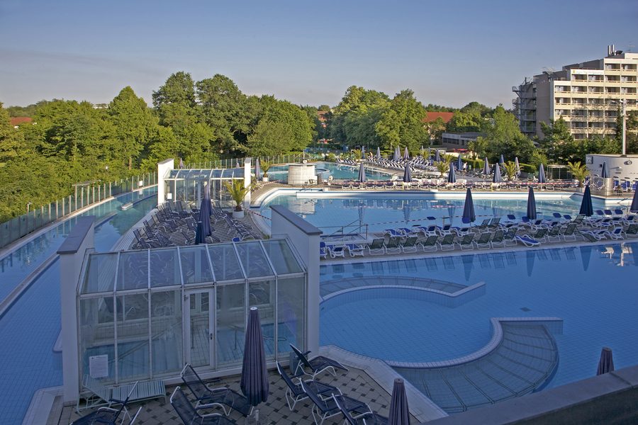 Outdoor area of the Europa Therme in Bad Füssing