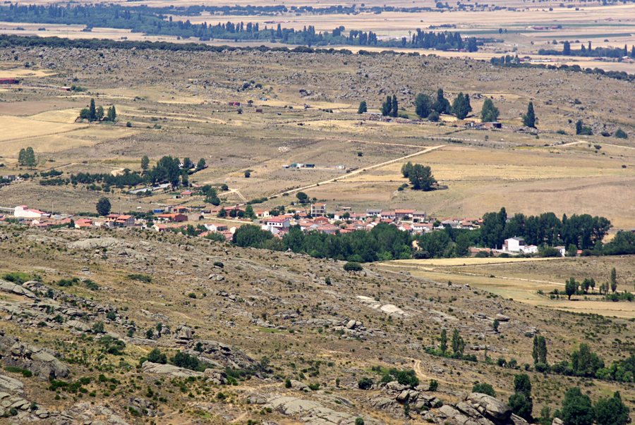 File:Robledillo 01 by-dpc.jpg