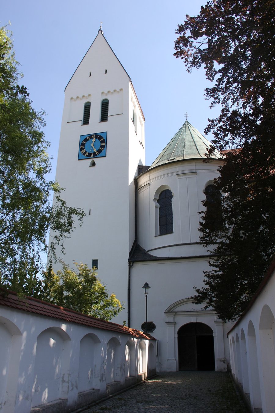 Exterior view of the abbey church of St. Peter and Paul in the former monastery of Thierhaupten