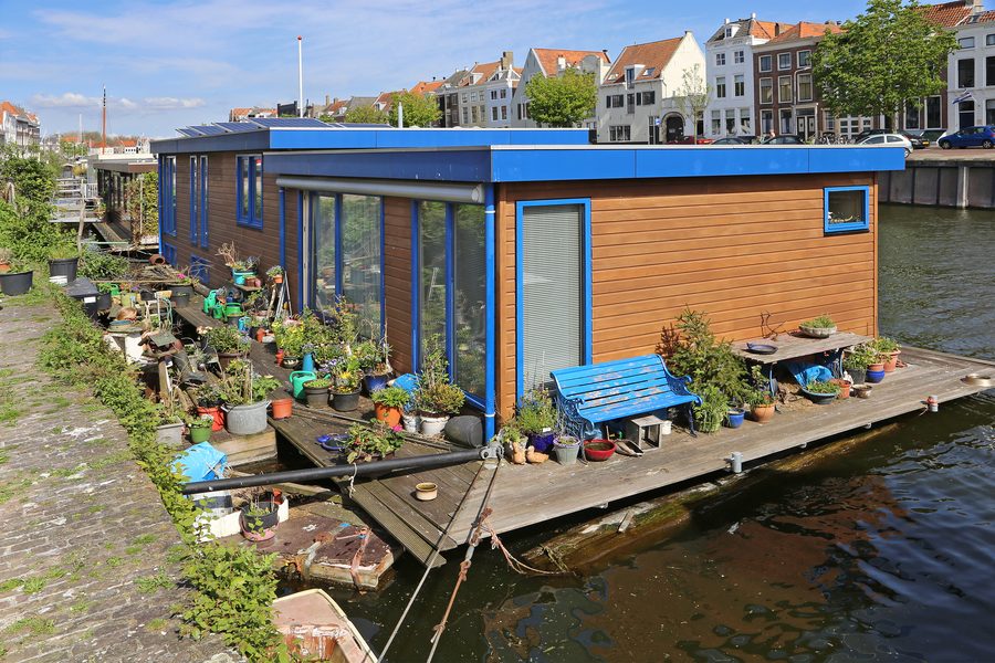 Houseboat on the Rouaansekaai in Middelburg