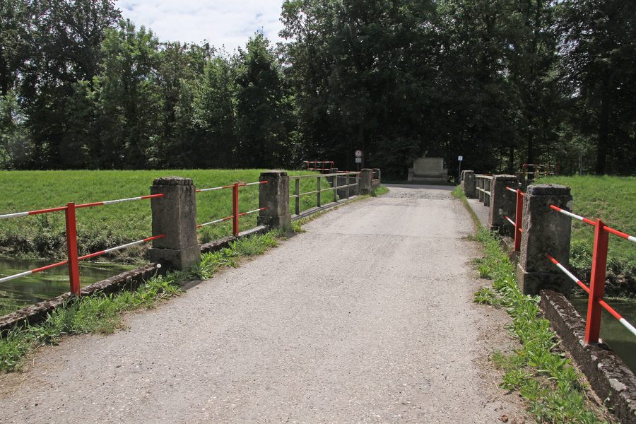Gold Bridge between Iffezheim and Hügelsheim