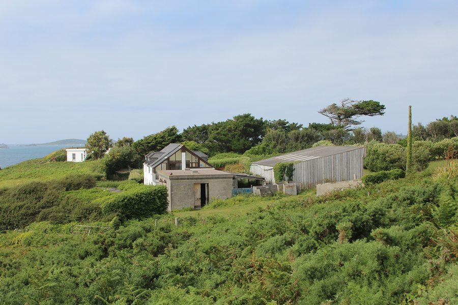 Bant's Carn entrance grave on St Mary's, Isles of Scilly