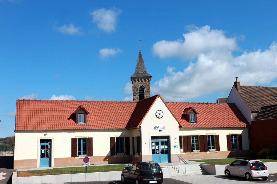 File:Belle-et-Houllefort (France - Pas-de-Calais) — Mairie.jpg