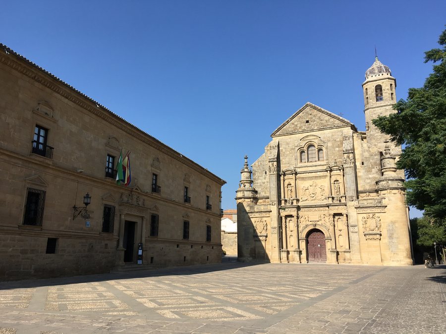 File:Sacra Capilla del Salvador, Úbeda (Spain).jpg