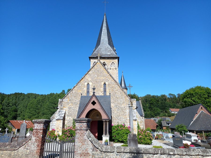 File:Église Notre-Dame de Lamberville 4.jpg