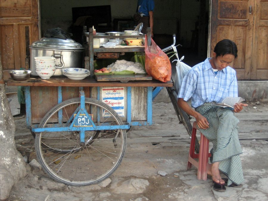 Mohinga stall in Mandalay