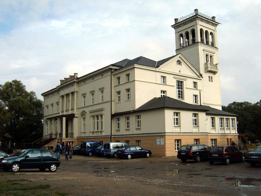 Vorderseite von Schloss Kunrau in Sachsen-Anhalt