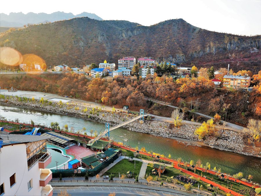 Tunceli merkez mit dem Fluss Munzur