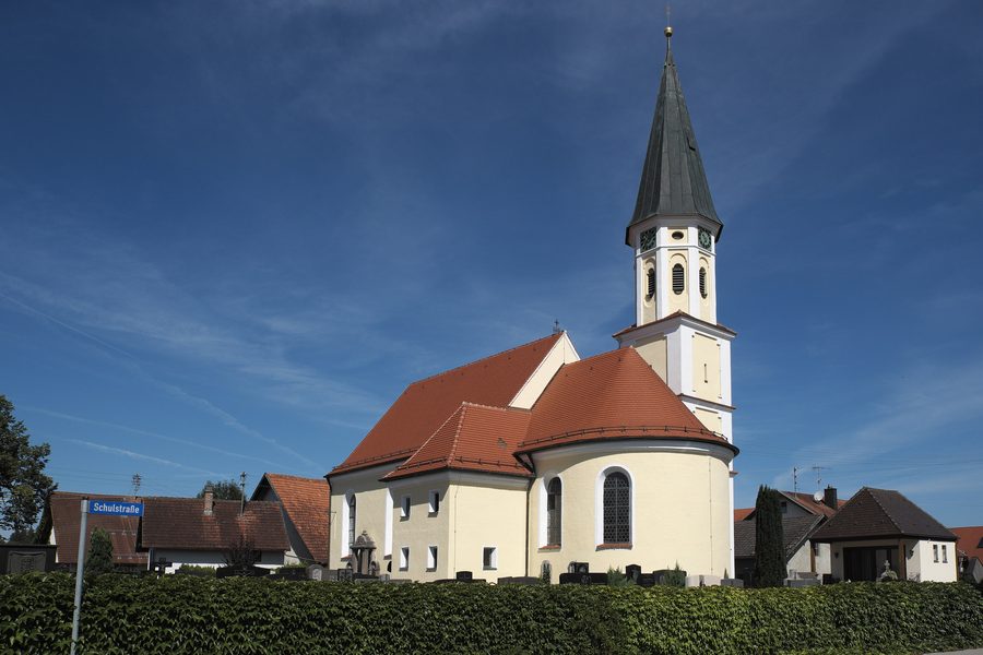 Catholic parish church of St. Ulrich in Erisried, a district of Stetten in the Unterallgäu district