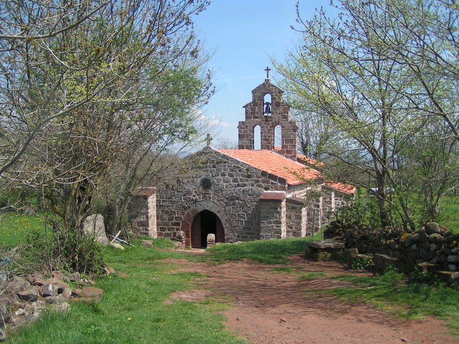 Chapelle Saint-Roch in Montbonnet near Séneujols