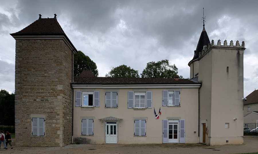 File:Mairie - Chavanoz (FR38) - 2021-07-08 - 3.jpg