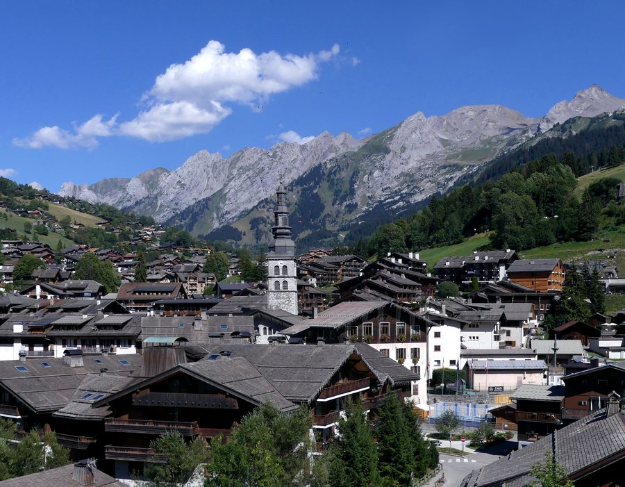 File:La Clusaz (août 2026).JPG
