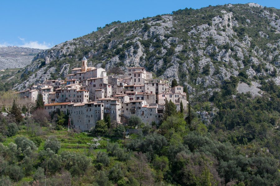 File:Peillon Landscape.jpg