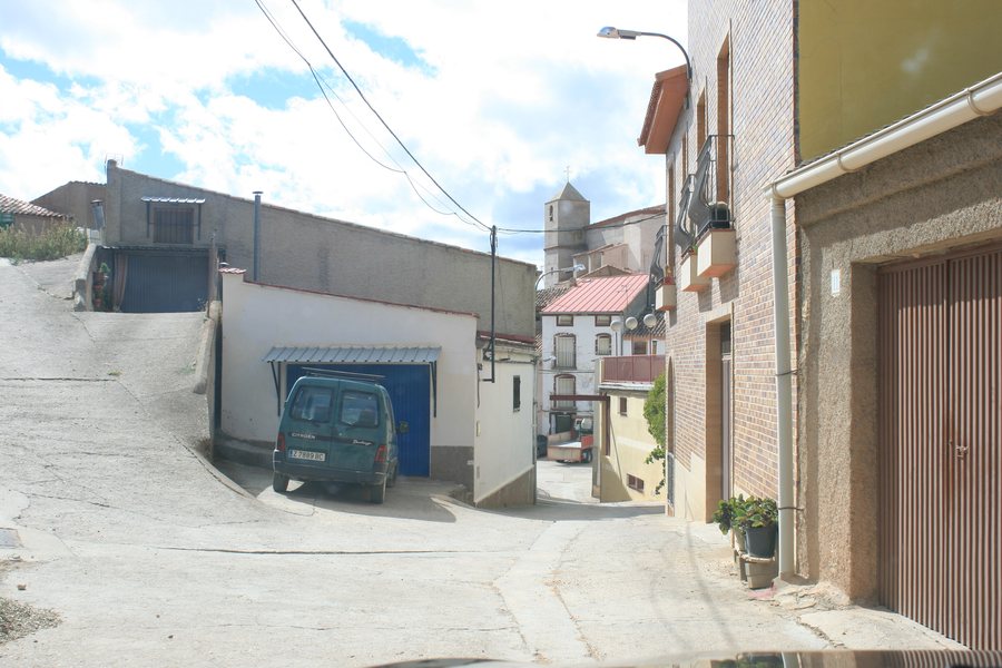 File:Calles de Sediles, Zaragoza, España, 2015-09-16, JD 03.JPG