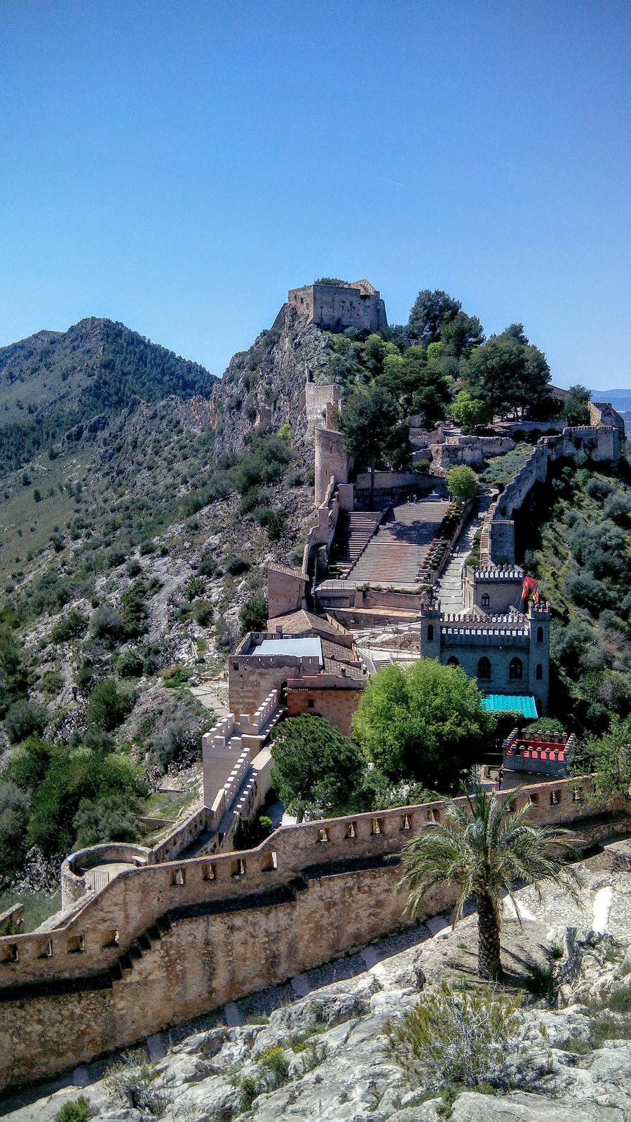 File:El Castillo de Játiva (en valenciano, Castell de Xàtiva).jpg